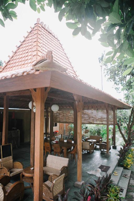 Eat Sleep Skate Hotel ซานูร์ ภายนอก รูปภาพ