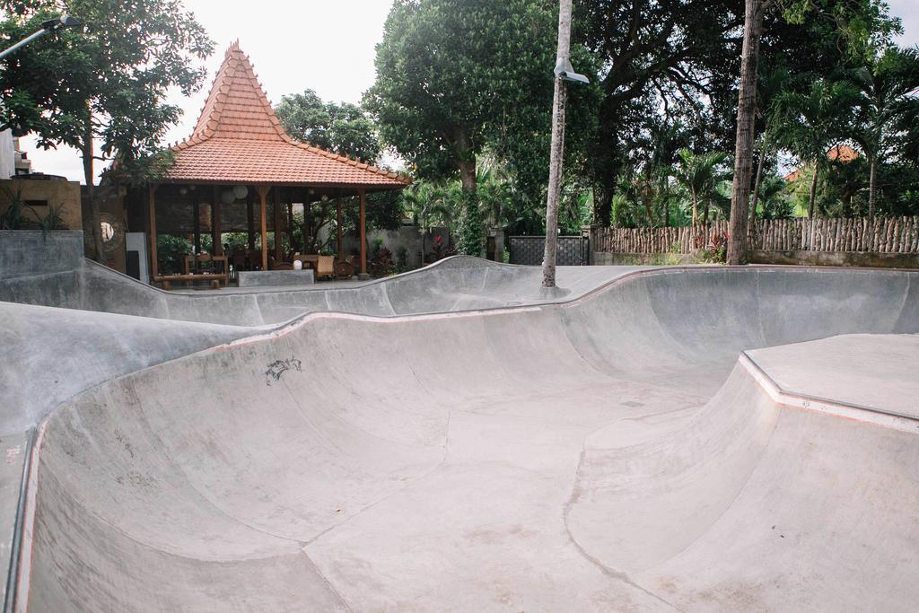 Eat Sleep Skate Hotel ซานูร์ ภายนอก รูปภาพ